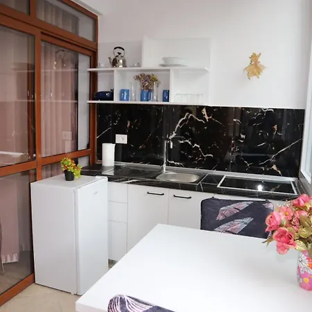 Place Square 21 Tirana