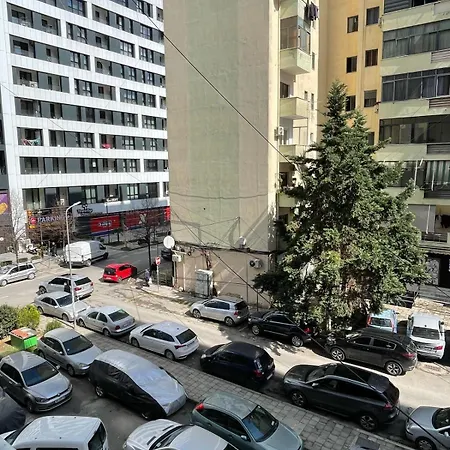 Place Square 21 *